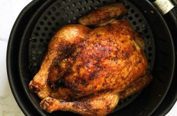Cuire son poulet dans une friteuse, une astuce saine et délicieuse !